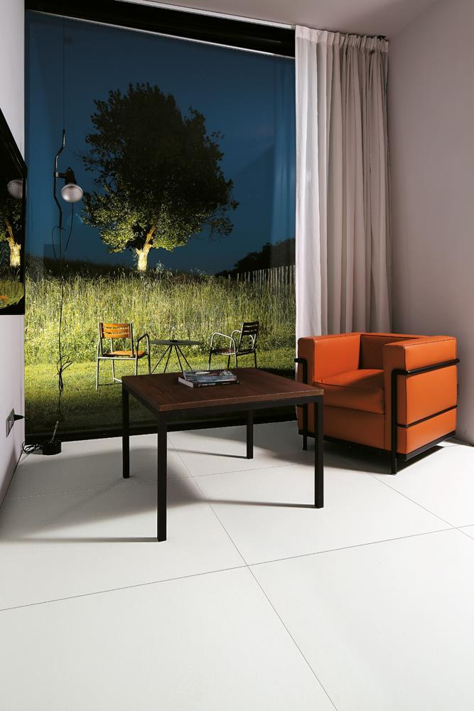 На стену Black-White Superwhite Smooth 100x100 - фото 11